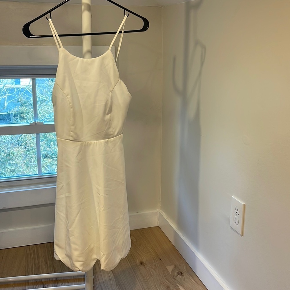 NWT Lulu’s White Scallop Dress, Size XS
